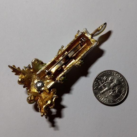 Ornate candle Xmas brooch - Picture 2 of 3